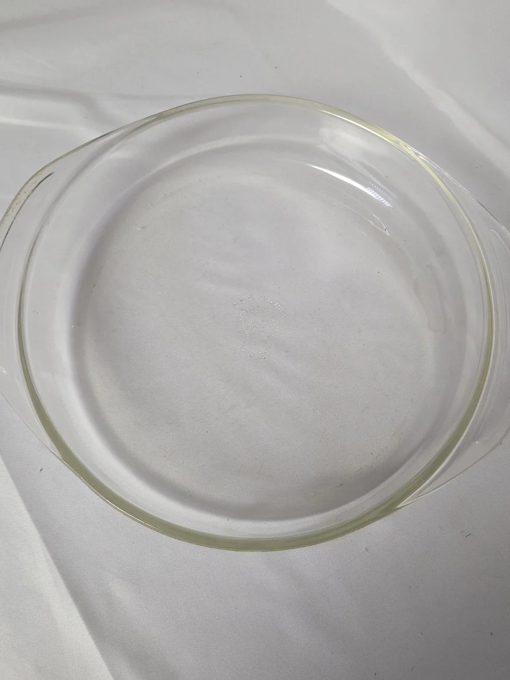 Vintage Pyrex‎ #221 Clear Glass Round Handled Casserole Baking Dish 8.25